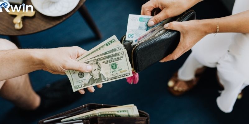 Người chơi có thể chủ động xử lý các vấn đề ngay trong hệ thống
